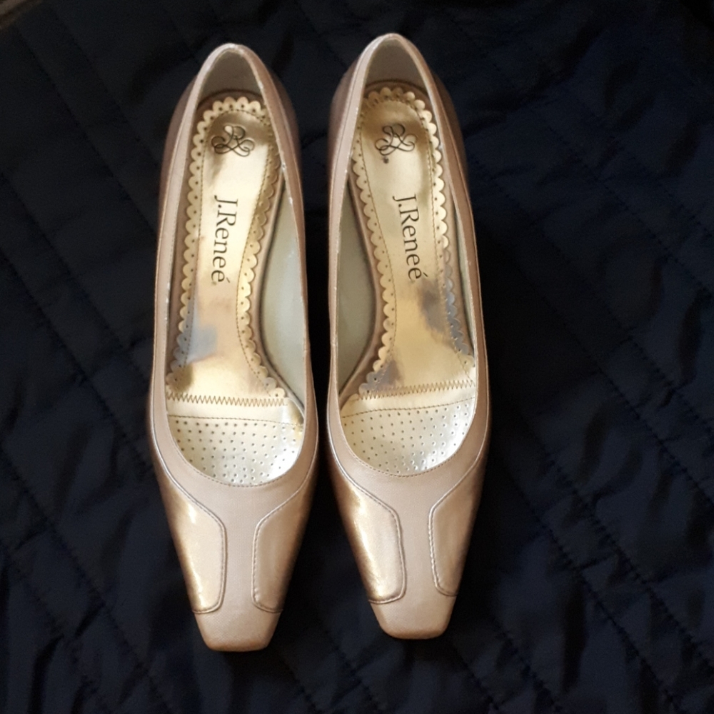 Woman shoes